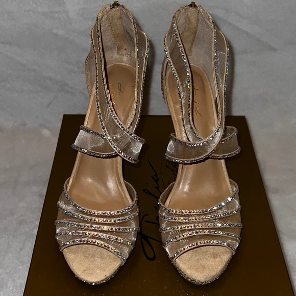 Iridescent Rhinestone/Nude Heels Size 8 - Picture 8 of 10